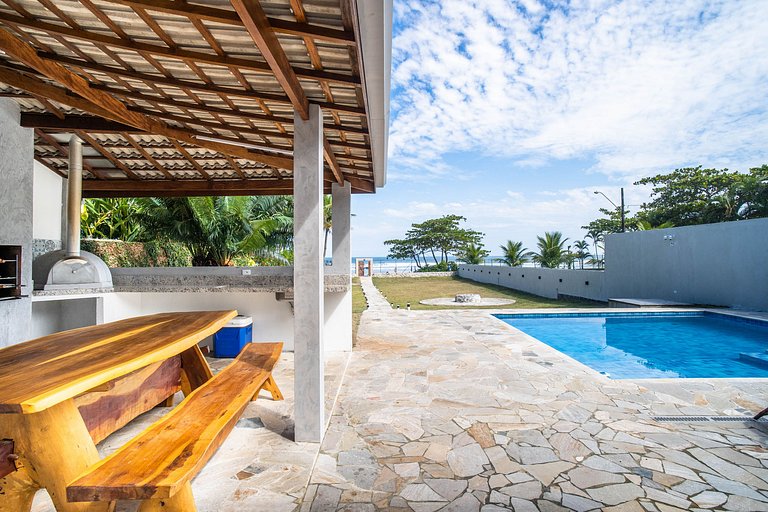 Paraíso Pé na Areia onde a praia é seu quintal!