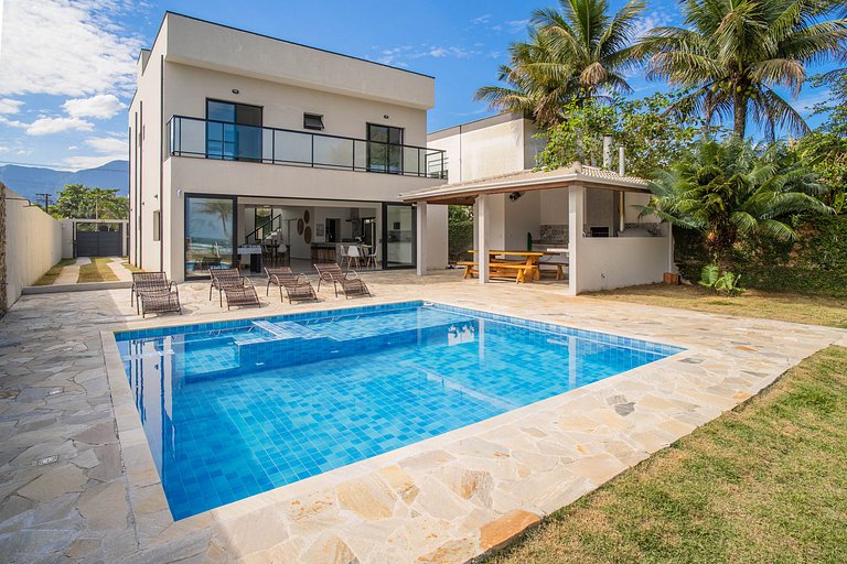 Paraíso Pé na Areia onde a praia é seu quintal!